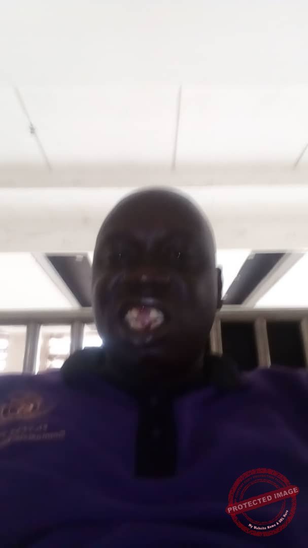 Traffic officers assault Eye Radio staff, remove his tooth